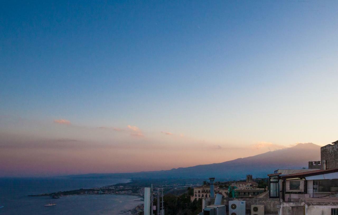 Skyline Appartament Taormina Bagian luar foto